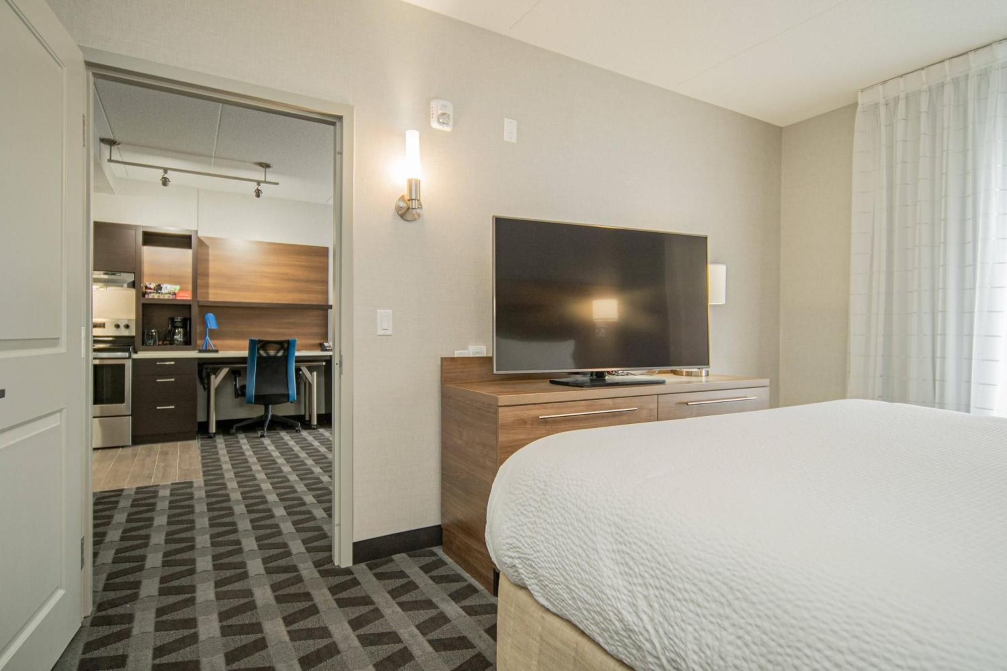 ทาวน์เพลซ สวีท บาย แมริออท แบรนต์ฟอร์ด แอนด์ คอนเฟอเรนซ์ เซ็นเตอร์ Hotel Brantford ภายนอก รูปภาพ