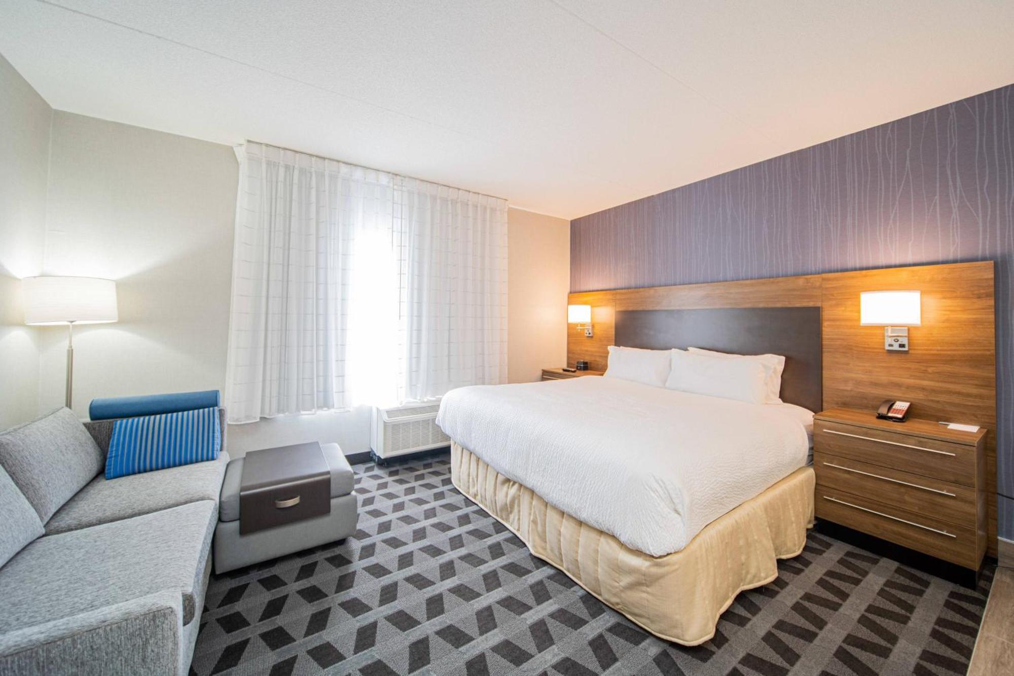 ทาวน์เพลซ สวีท บาย แมริออท แบรนต์ฟอร์ด แอนด์ คอนเฟอเรนซ์ เซ็นเตอร์ Hotel Brantford ภายนอก รูปภาพ