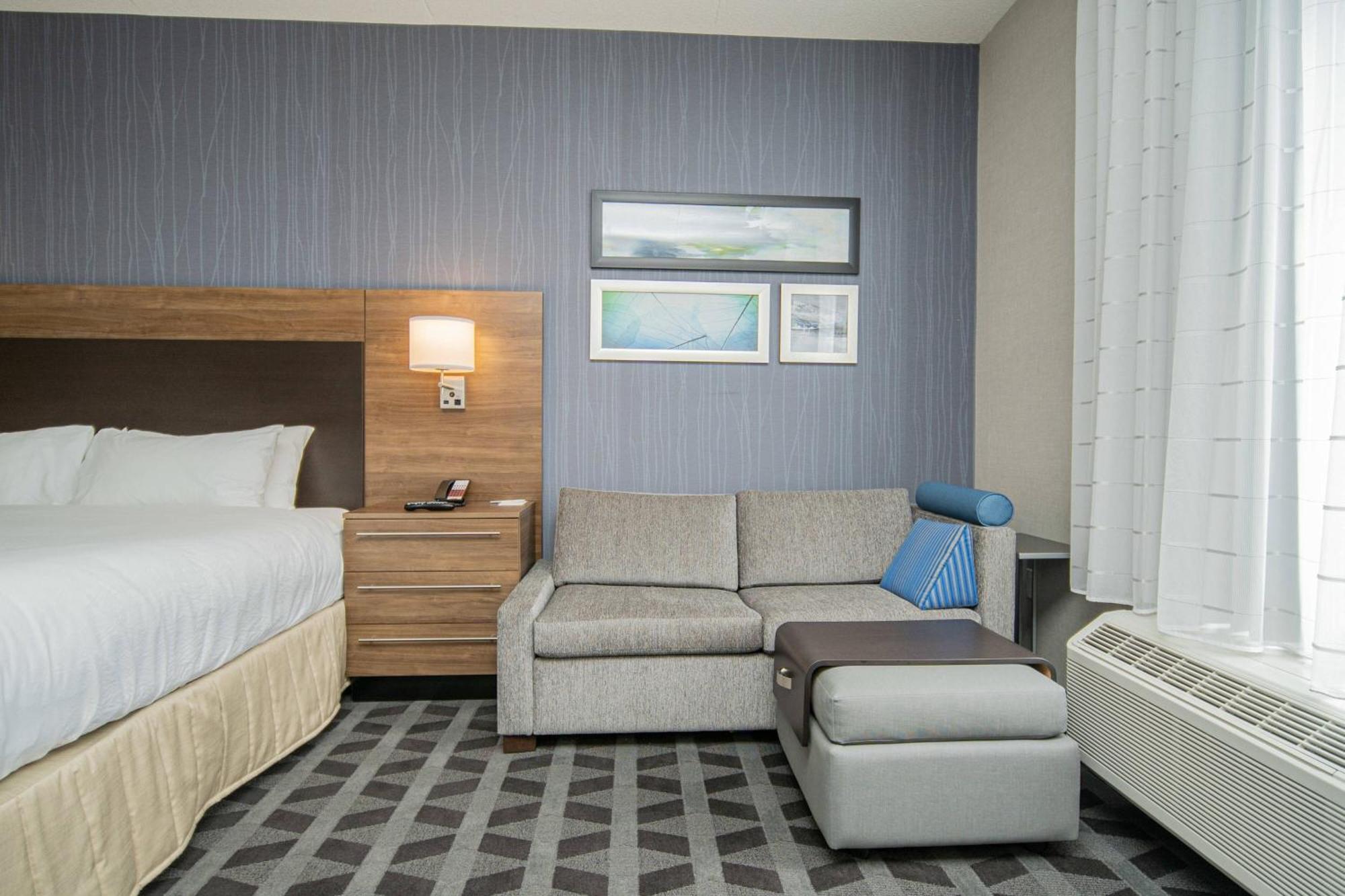 ทาวน์เพลซ สวีท บาย แมริออท แบรนต์ฟอร์ด แอนด์ คอนเฟอเรนซ์ เซ็นเตอร์ Hotel Brantford ภายนอก รูปภาพ
